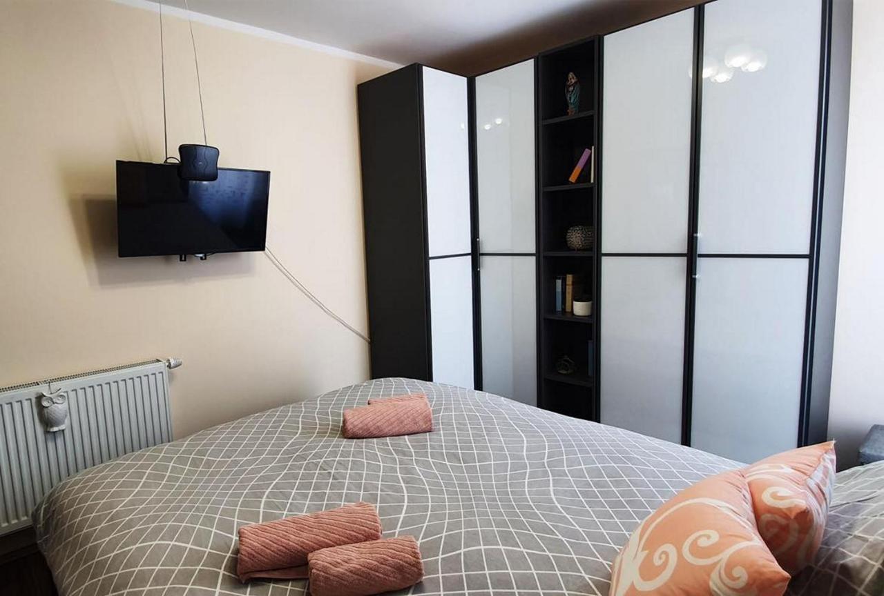 Apartments Tb Порат Екстер'єр фото