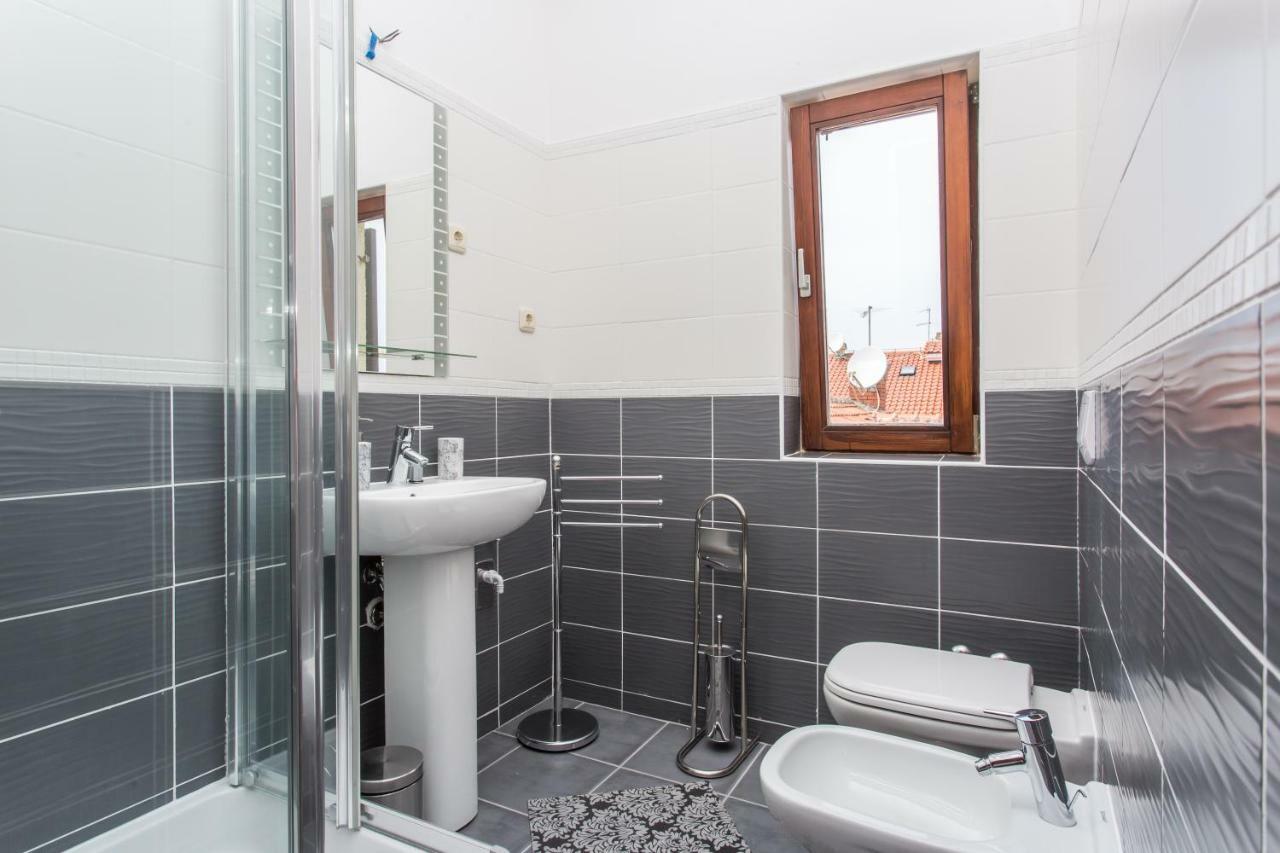 Apartments Tb Порат Екстер'єр фото